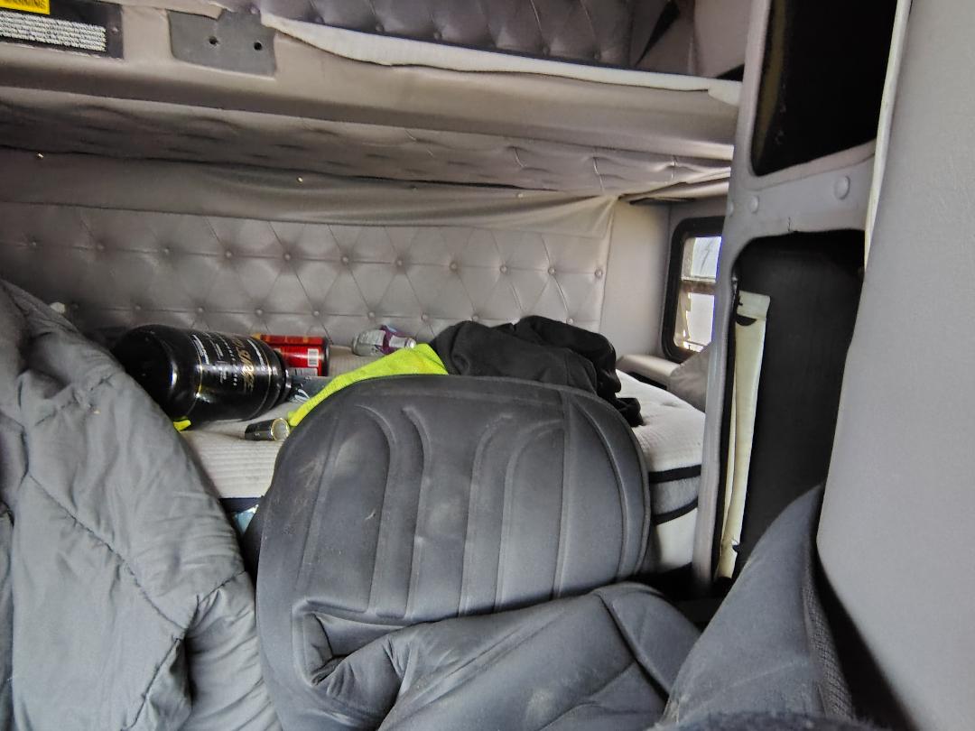 1994 INTERNATIONAL 9200 6x4 - Image 47